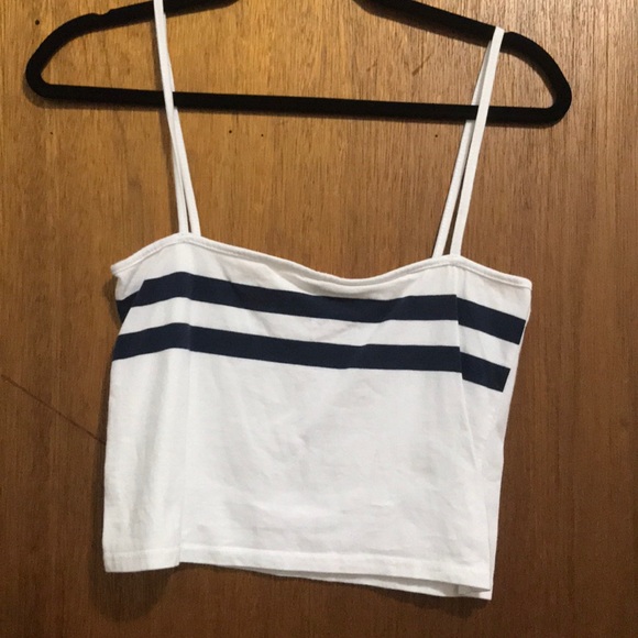 Brandy Melville Tops - brandy melville white tank crop top